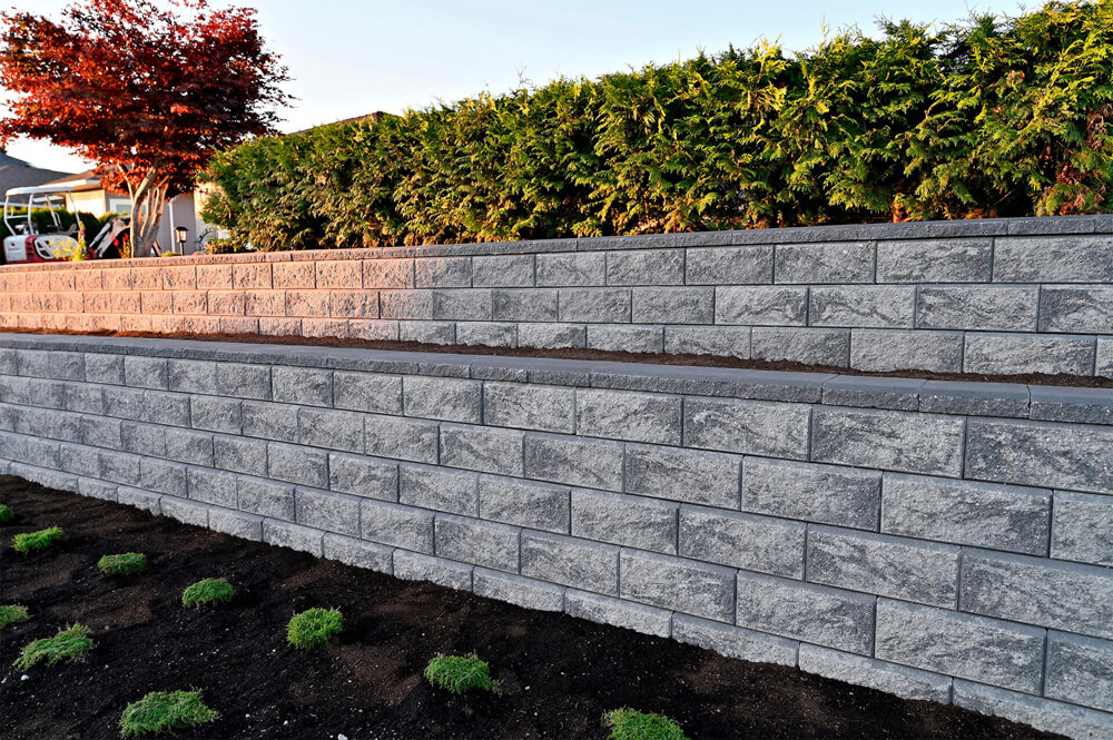 retaining wall landscaper retaining wall installers near Greater Toronto 006